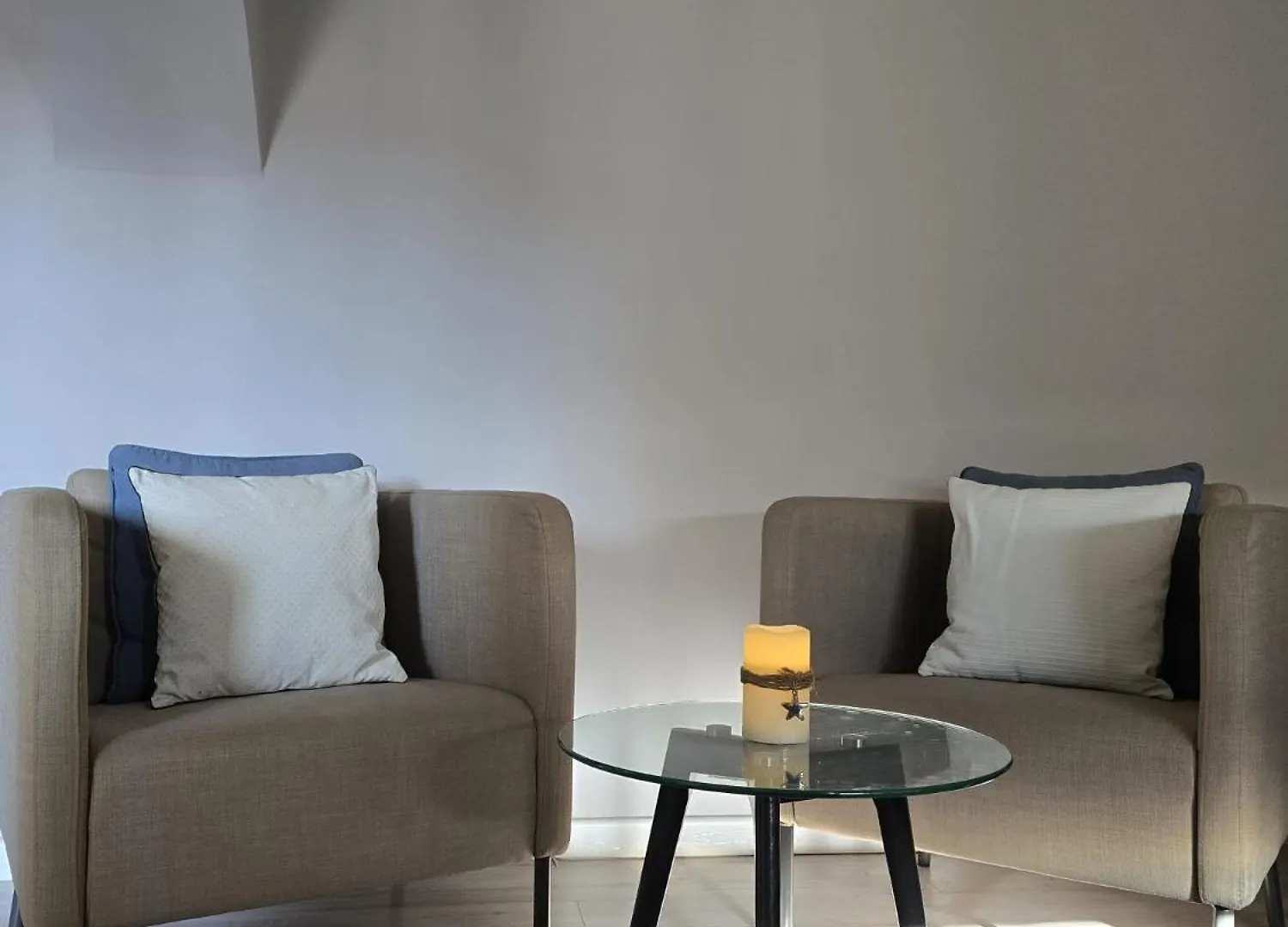 Romana Lahovary Studio Bukurešť Rumunsko